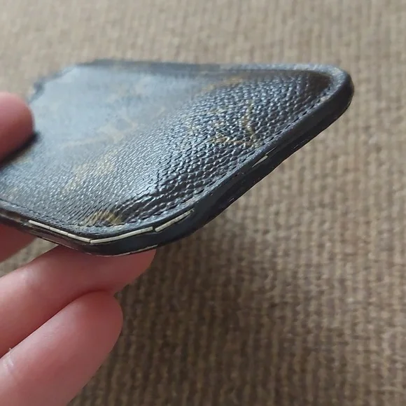 Louis Vuitton Card Holder/Pouch *FINAL PRICE* - Picture 11 of 14